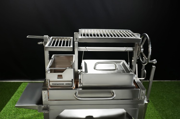 TAGWOOD BBQ03SS MINI + ROFFING GRILL + TOP LID.jpg